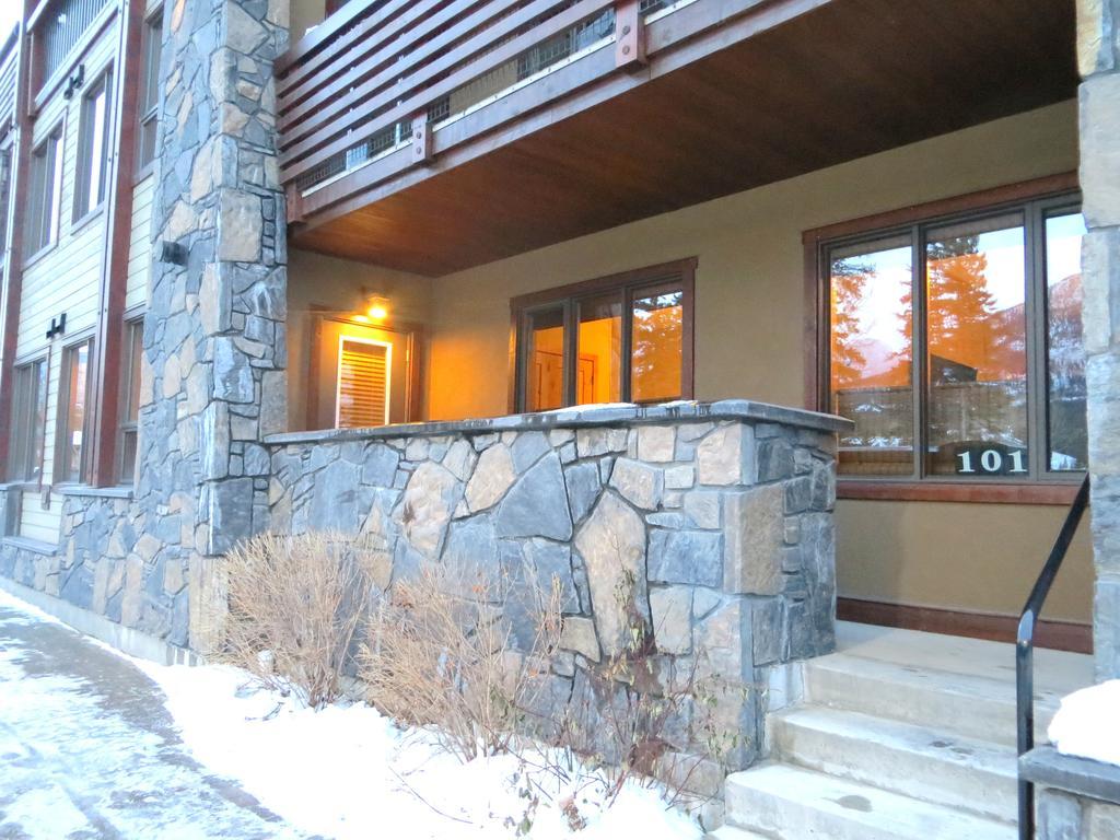 Luxury Canmore Vacations Exterior photo
